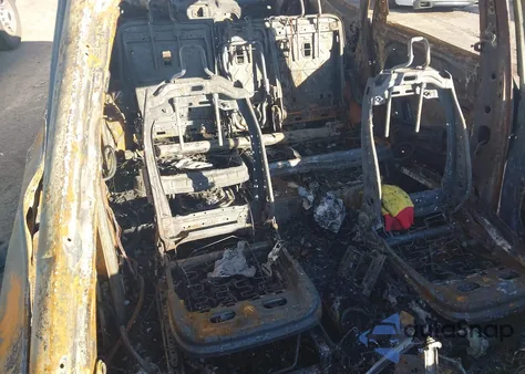 2021 Kia Telluride Lx из США, поврежденный, VIN 5XYP2DHC4MG12663